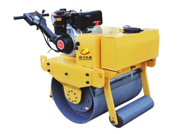 24C手扶式單輪重型柴油壓路機